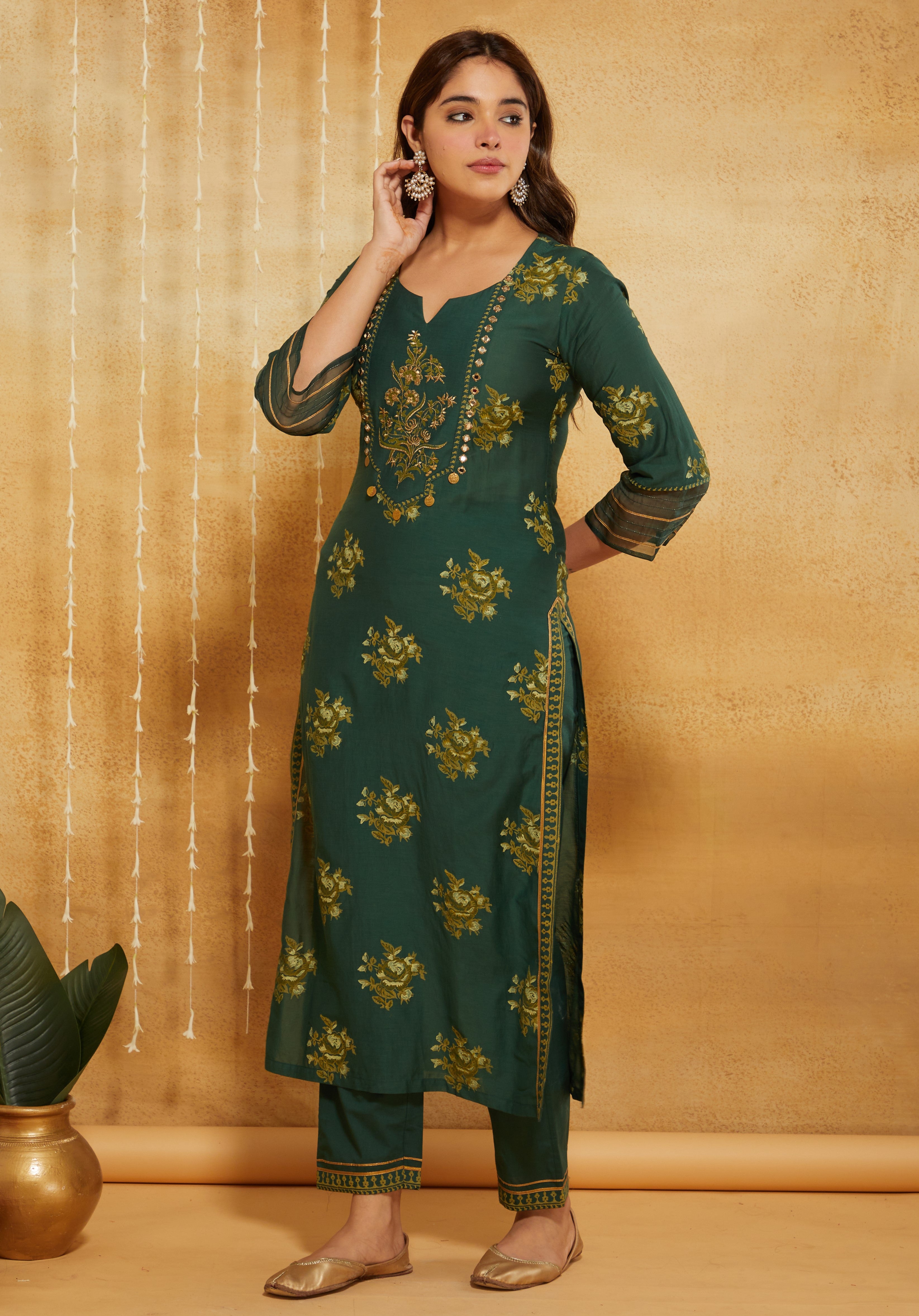 BOTTLE GREEN COTTON SILK MIRROR SUIT SET