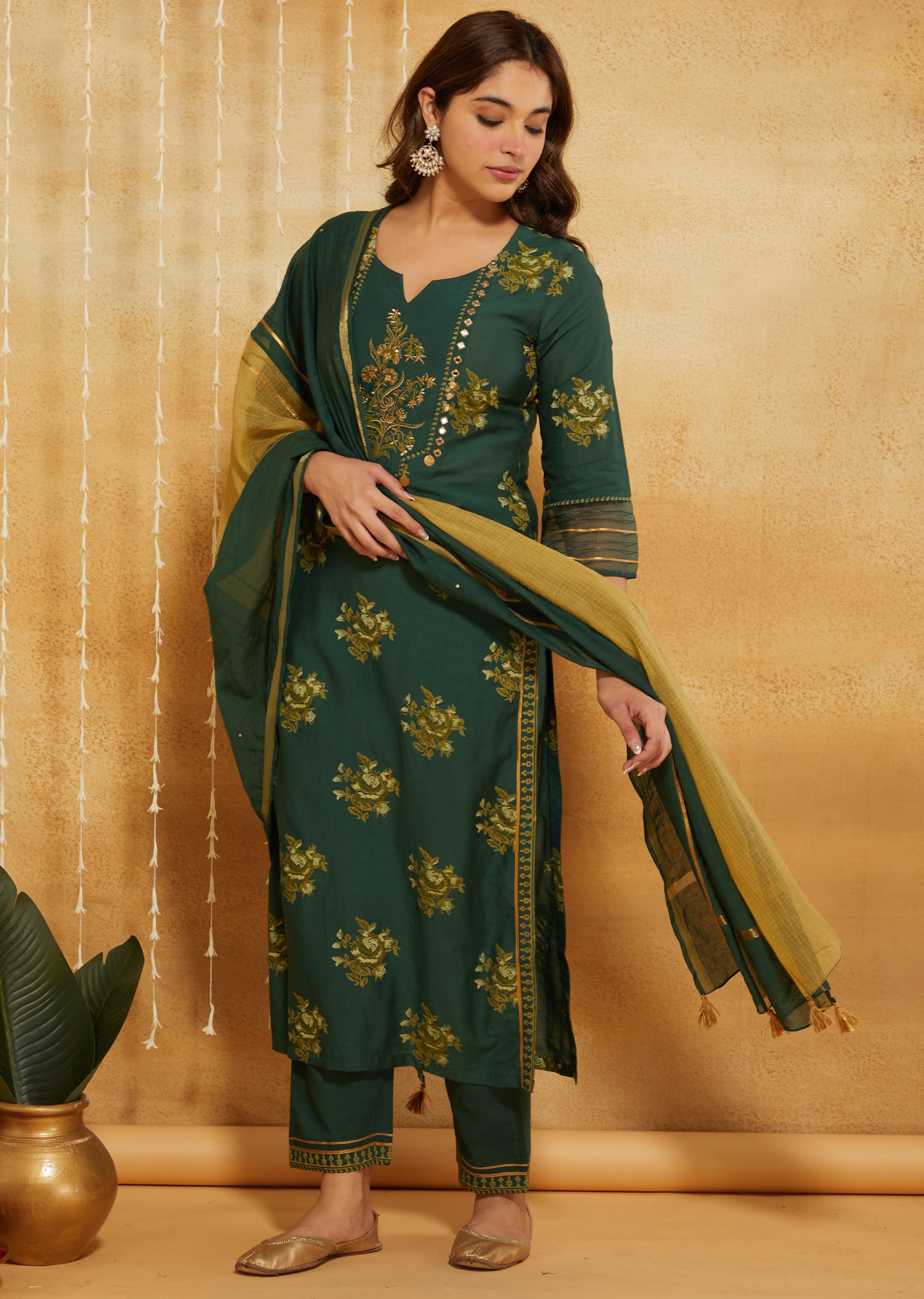 BOTTLE GREEN COTTON SILK MIRROR SUIT SET