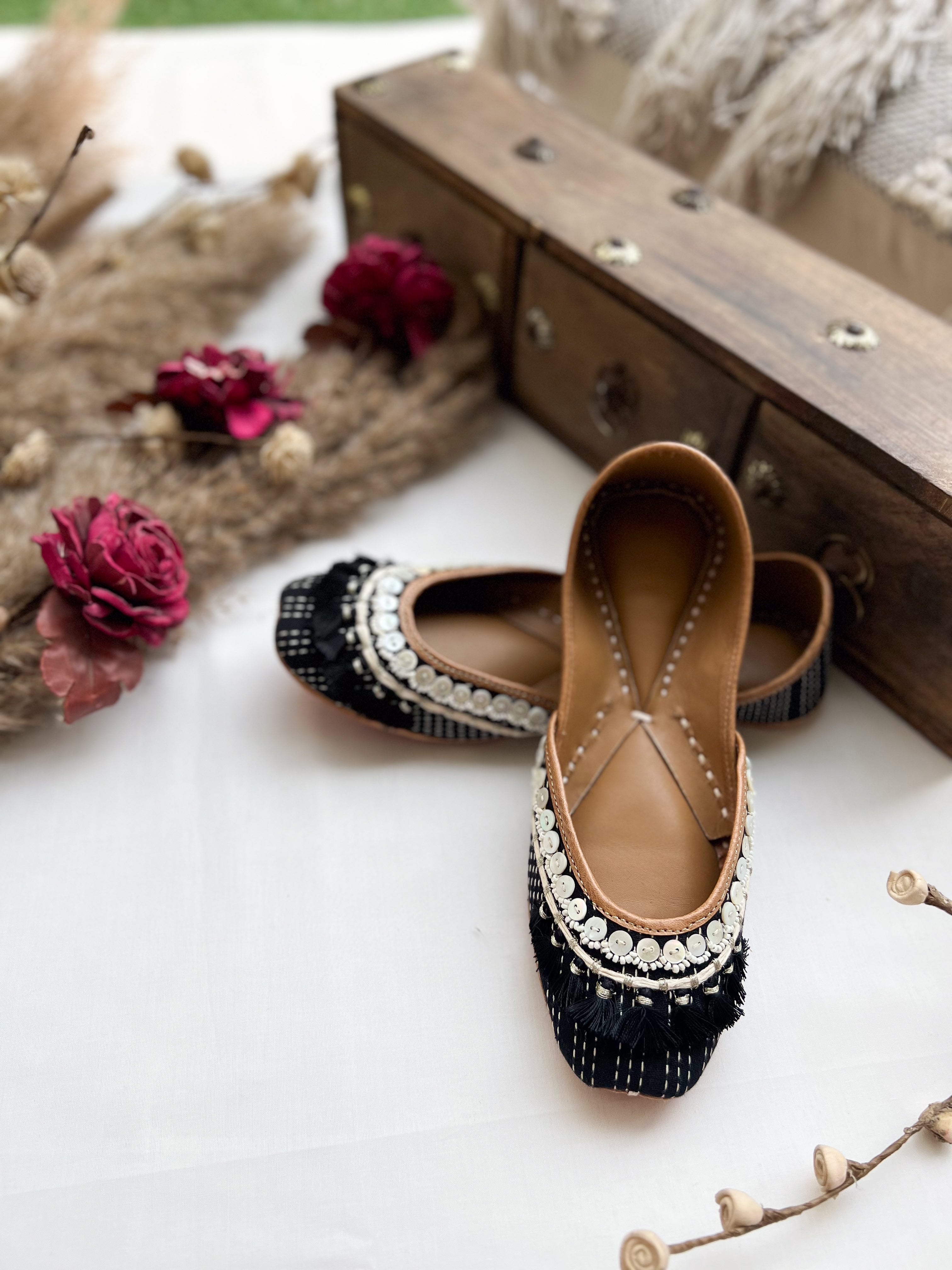 Chaand Boho Jutti