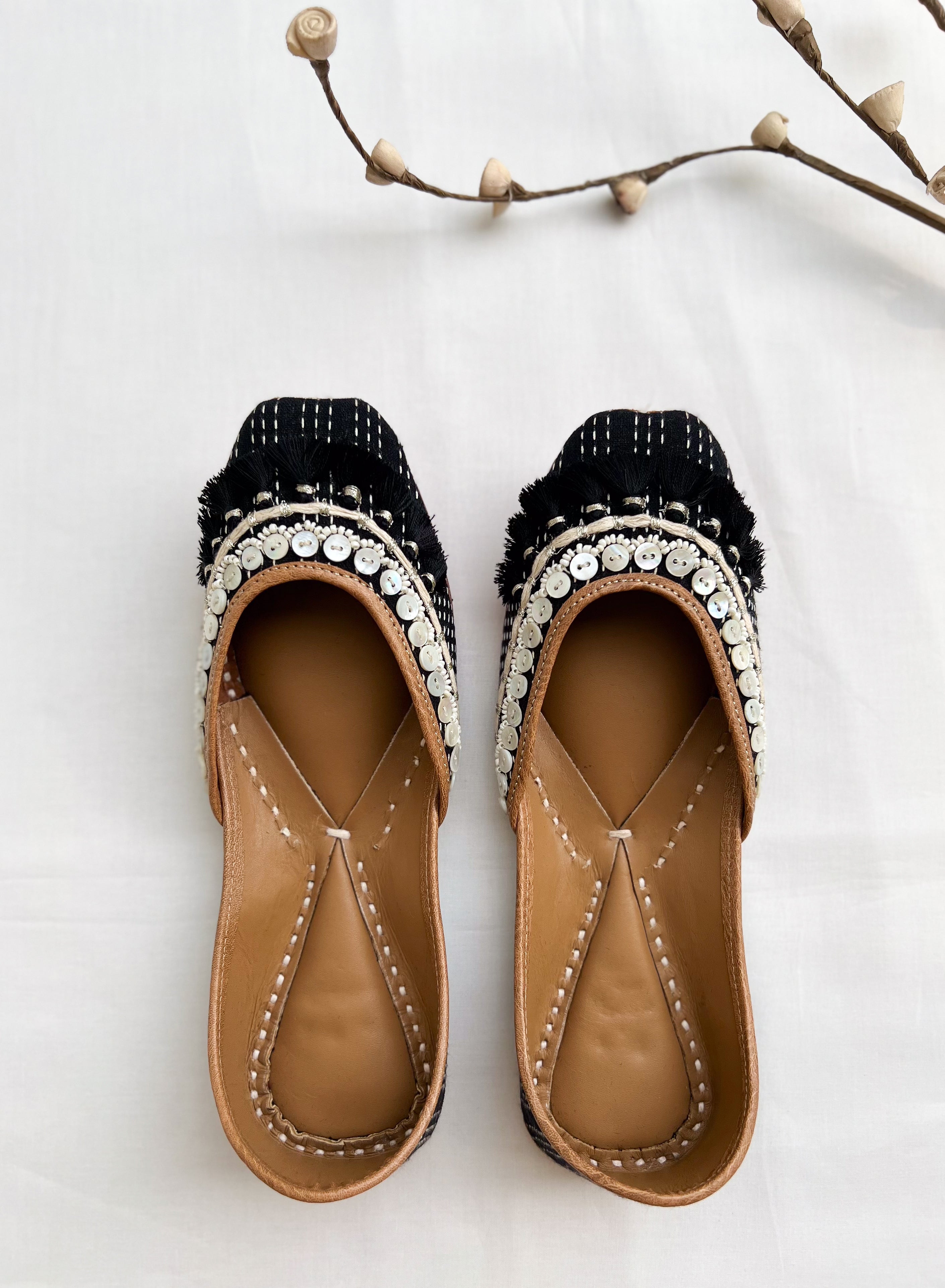 Chaand Boho Jutti