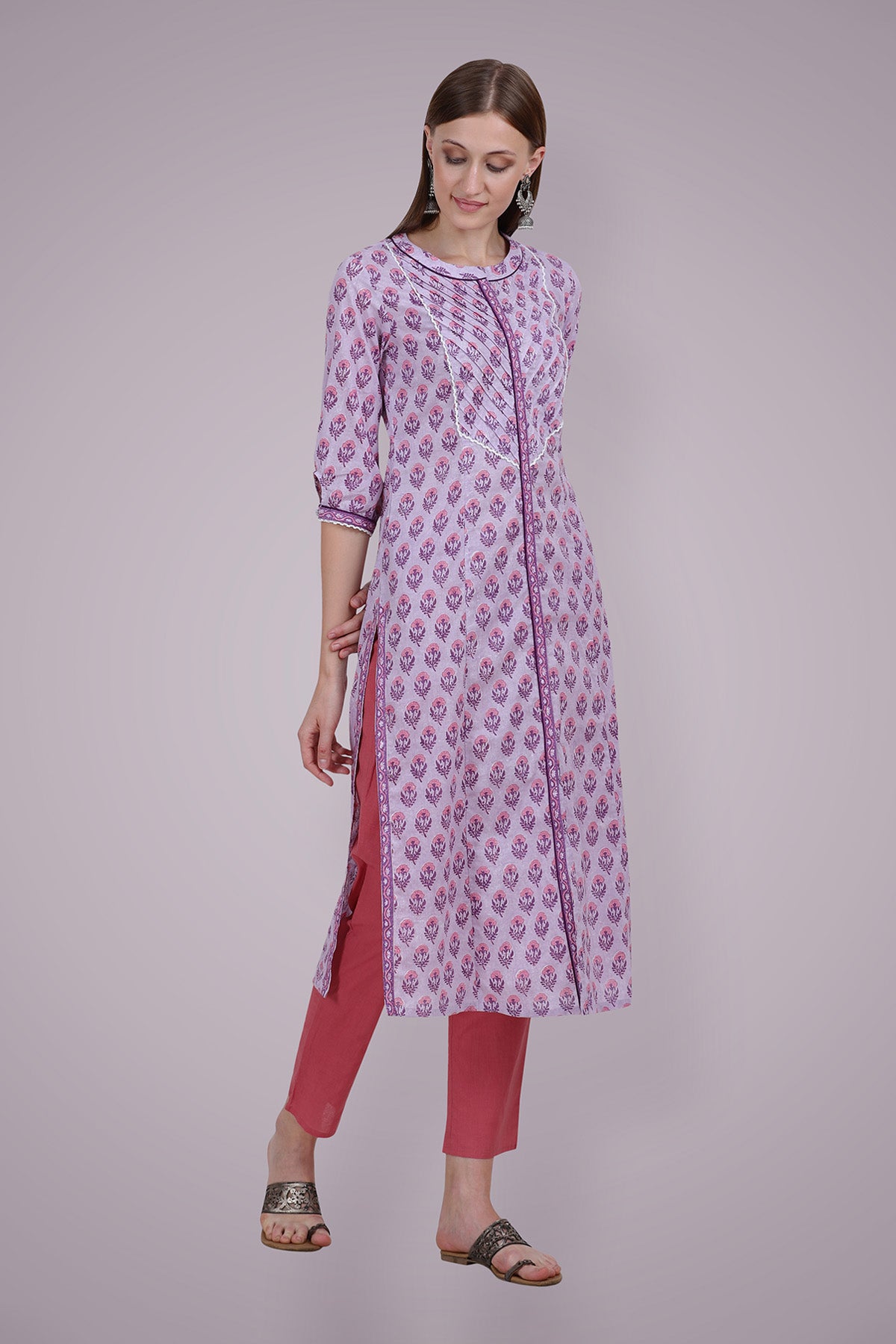 Lavender Buta Handblock Lace Kurta