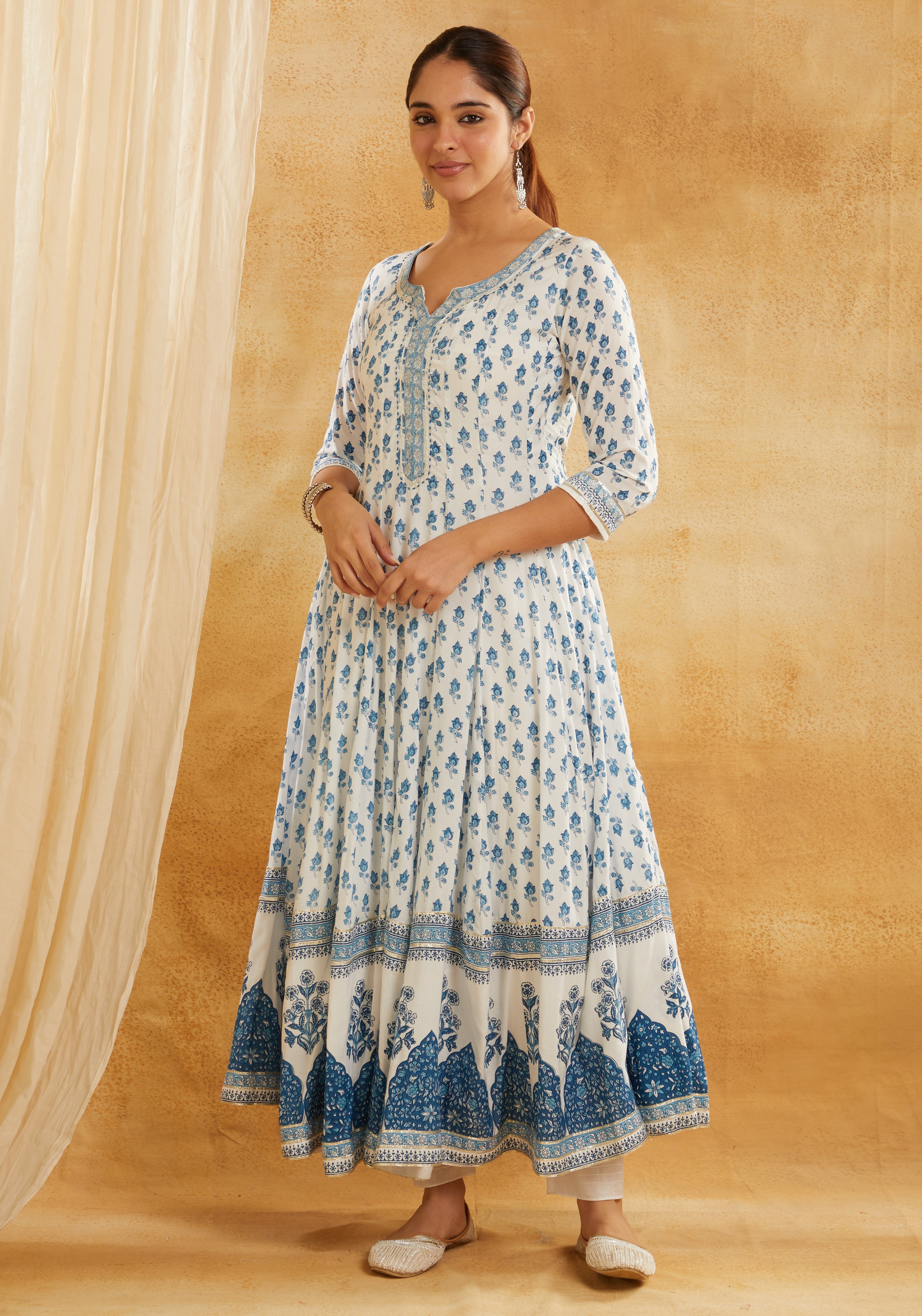 WHITE INDIGO BUTI ANARKALI