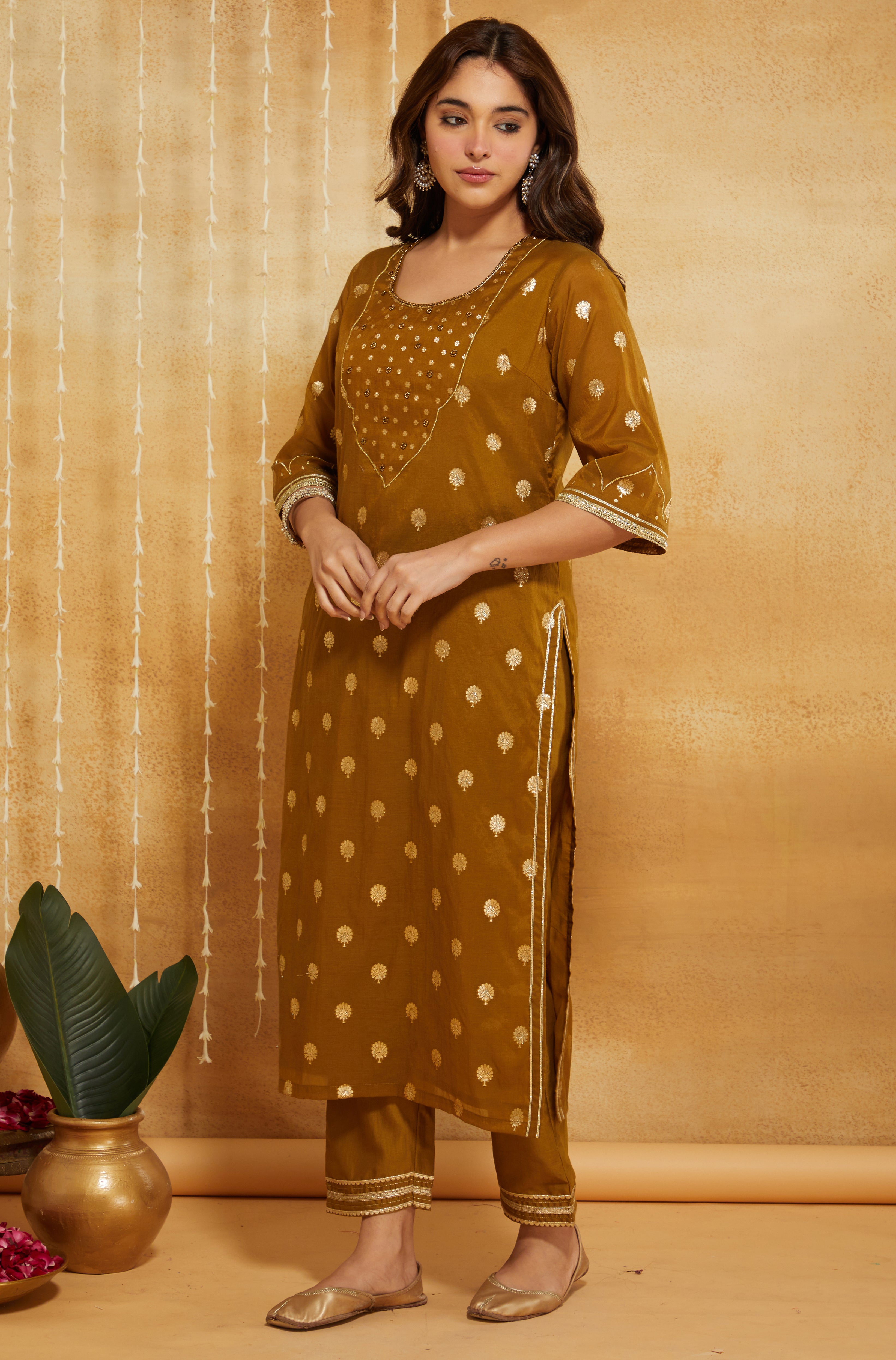 GOLDEN GREEN BROCADE SILK 3,PCS  SUIT SET