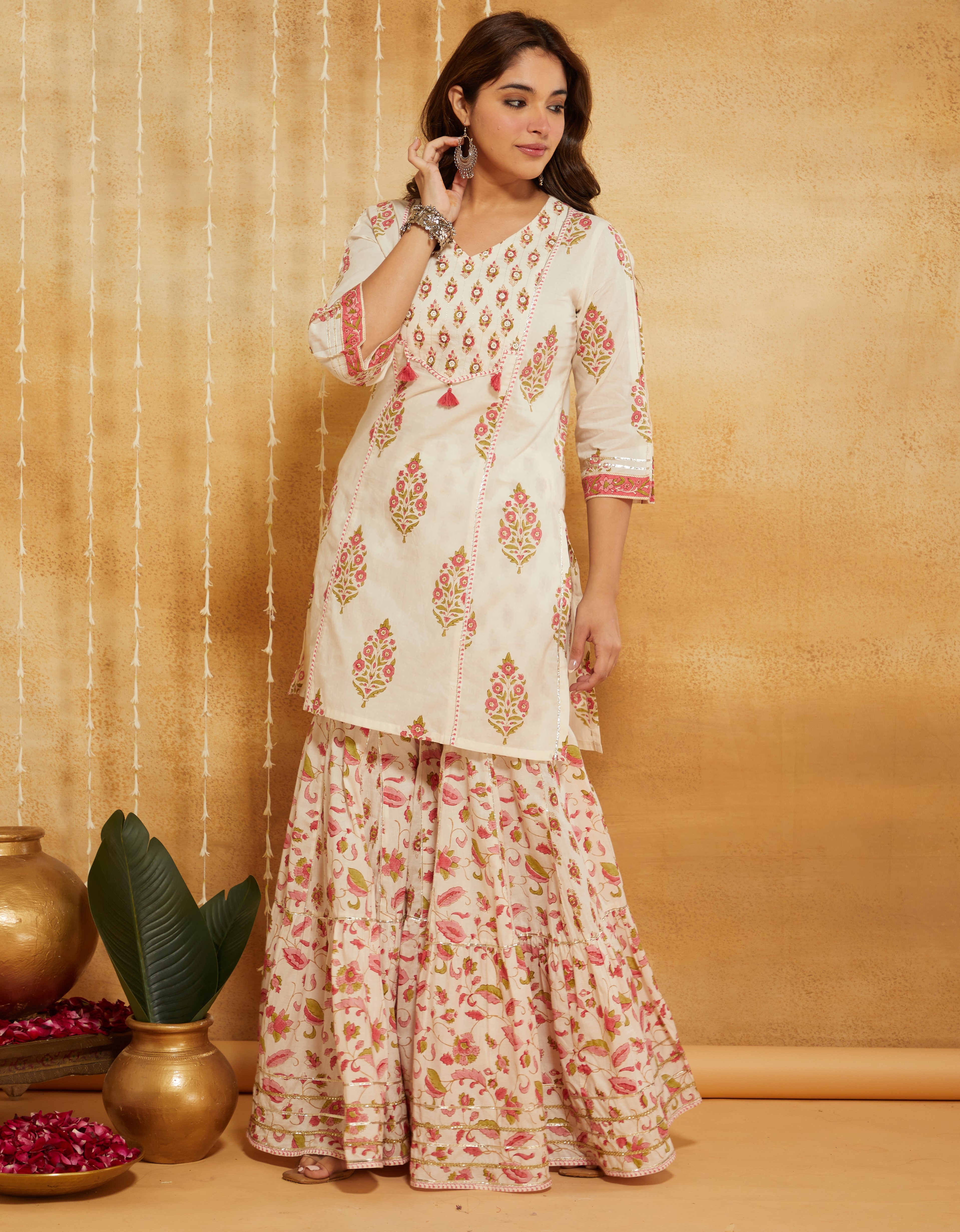 GULABI PEARL BLOCK SHARARA SET
